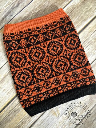 Indian Summer Cowl