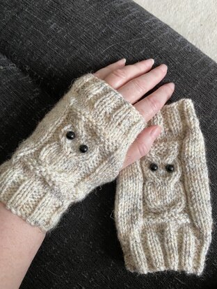 Owl Fingerless Gloves