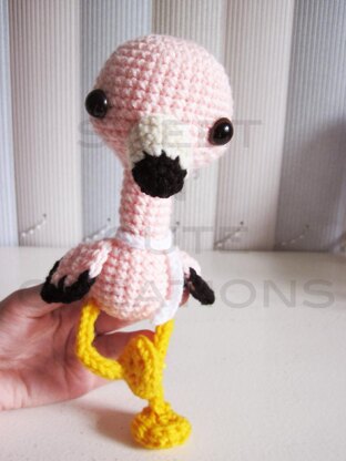 Amigurumi Lola the Flamingo