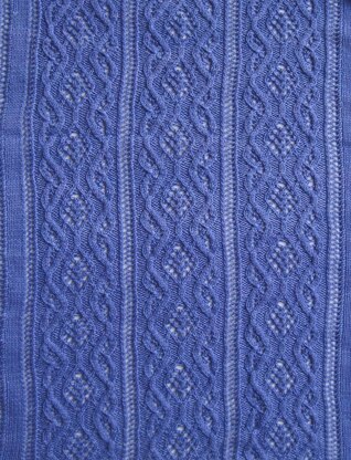 Trim Cable Lace Shawl