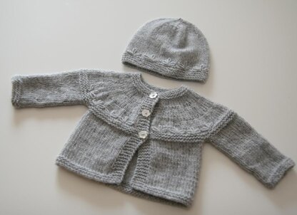 Petit Tresor (Cashmere Cardigan and Baby Beanie)