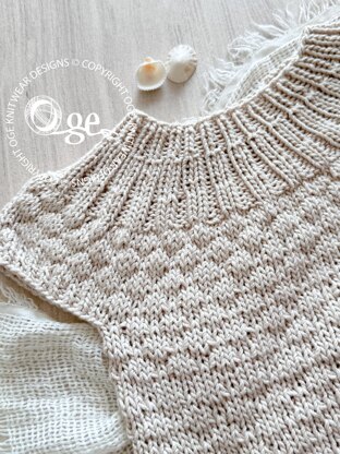 Juniper Sweater / Tunic Top P158