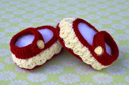 Mock Cables Mary Jane Baby Booties