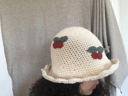 Scalloped Cotton Bucket Hat