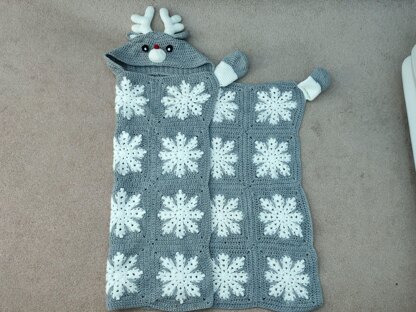 2in1 Christmas Reindeer Hooded Blanket