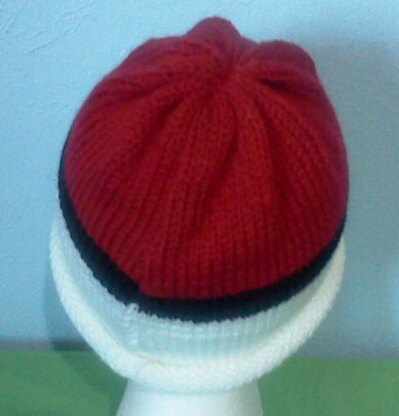 Pokemon Pokeball Beanie