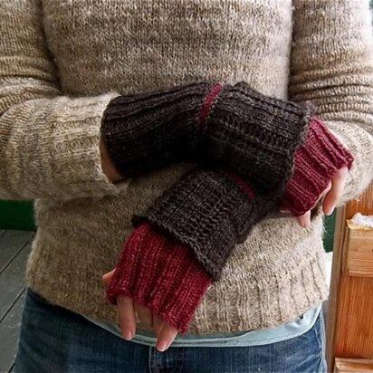 Double layered fingerless mitts