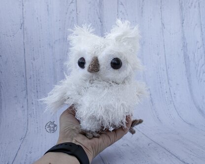 Owl Snowy knitted flat