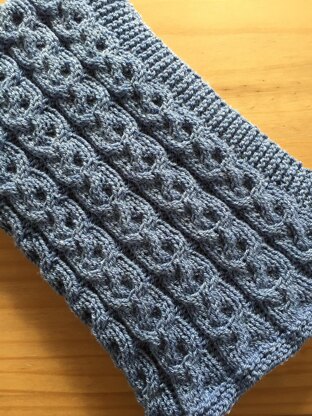 Cosy Cables Baby Blanket