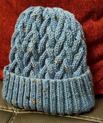 Nyssa bobble hat