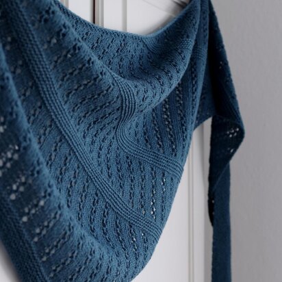 BLAUBEEREN Shawl