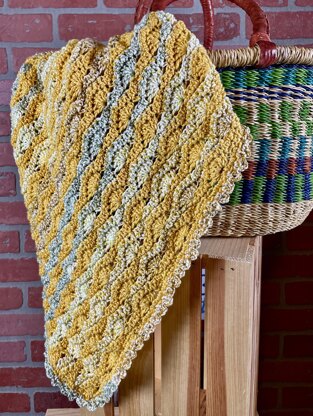 EASY Staggered Shell Baby Blanket