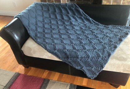 Lattice Throw Blanket