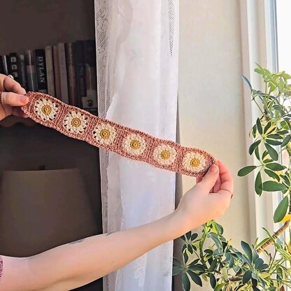 Daisy Curtain Ties