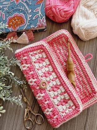 Sweet Sundae Mosaic Pouch UK Terms