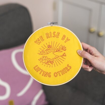 Cotton Clara We Rise By Lifting Others Printed Embroidery Kit - 15cm