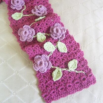 Rose Garden Scarf