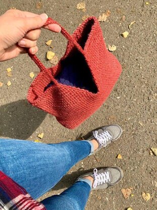 Crochet eco jute tote bag