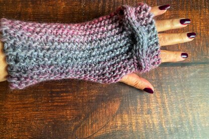 Sideways Knit Cable Mitts