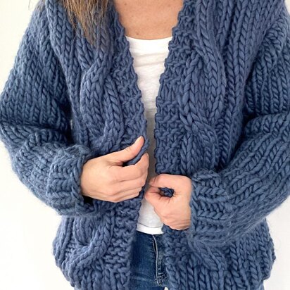 Bulky Cable Cardigan - knitting pattern