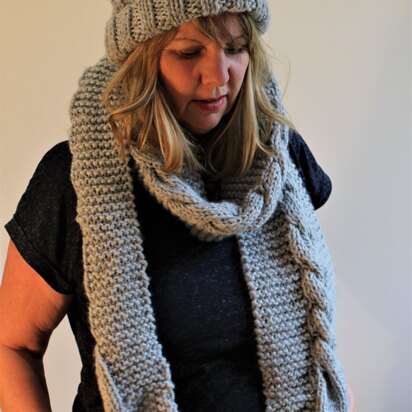 Storm Cable Scarf & Pom-Pom Hat Set