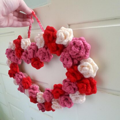Heart Roses Wreath
