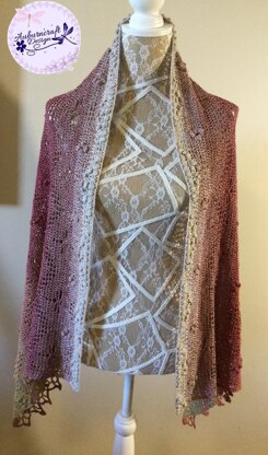 Lost in the Dragonfly Labyrinth Shawl