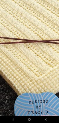 Baby Blanket knitting pattern Cariad - Keira