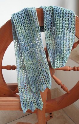 May Crochet Scarf