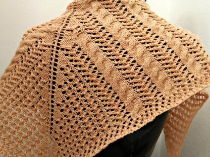 Cables and Lace Shawlette