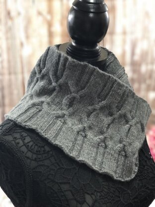 Gentian Cowl, Mitt, Hat Collection