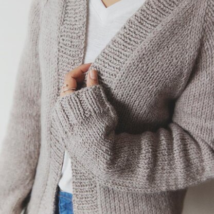 Simple Raglan Cardigan