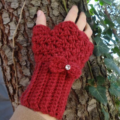 Red Passion Mittens