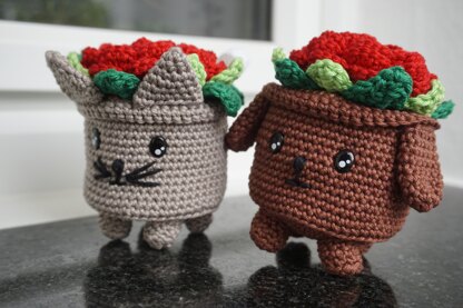 Crochet Pattern Decoflowers Dog & Cat!