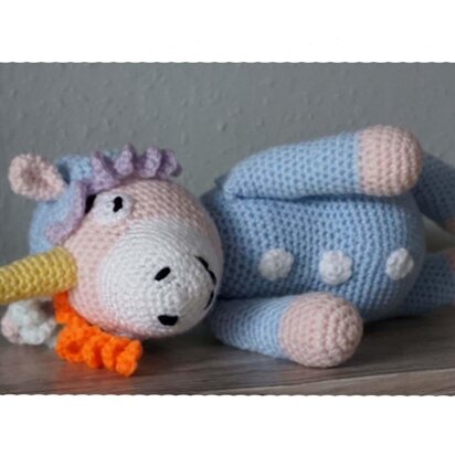 Amigurumi Häkelanleitung schlafendes Einhorn