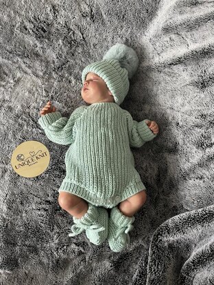 'Snuggles' 3 piece romper set
