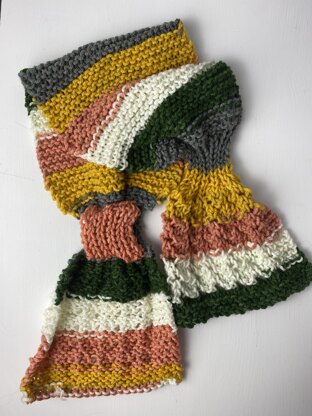 Striped Scarflette