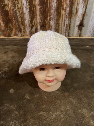 Floppy Brim Baby Hat -- a loom knit pattern