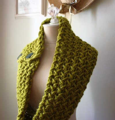 Embraceable Cowl / Scarf