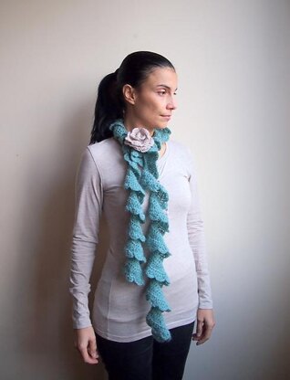 Ruffles spiral flower scarf