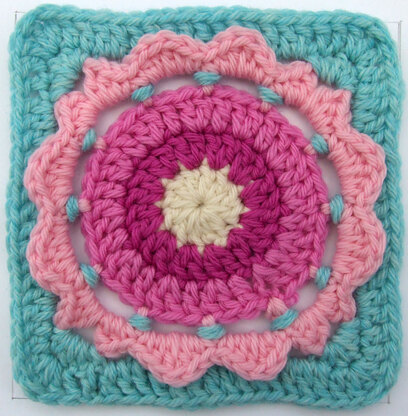 100 Bright and Colourful Granny Squares to Mix and Match