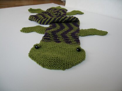 "Gregory" Gecko Scarf