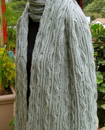 Warm Brioche Cabled Stole