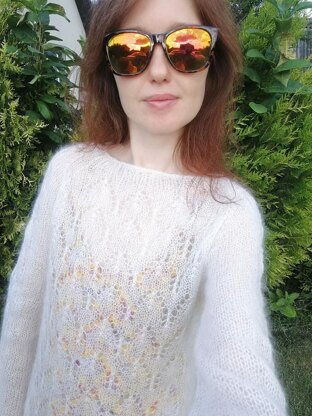 Idun lace sweater