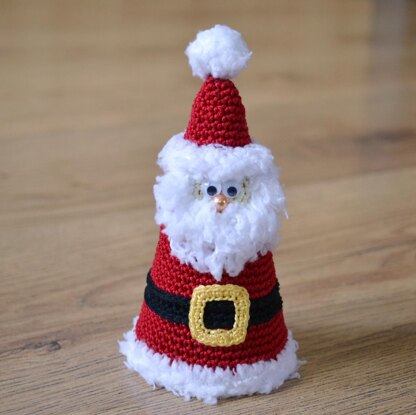 Santa ornament. Christmas decoration. Crochet Santa. Table centrepiece