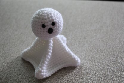 W&Y Little Amigurumi Ghost