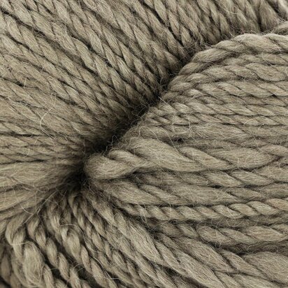 Ivory Aran/Worsted Weight Merino & Silk Knitting Wool Yarn – King