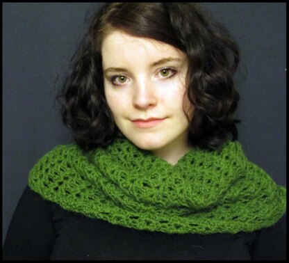 The Potentilla Cowl