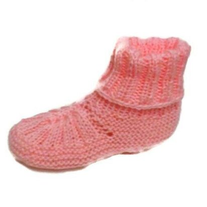 Front Ribbed Booties Slippers - knitting pattern