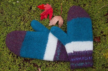 Svelte Felted Mittens